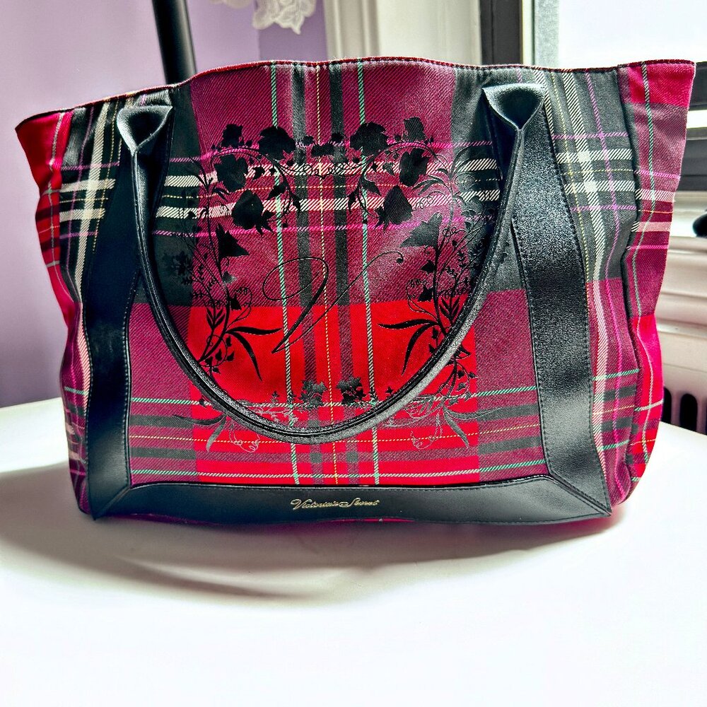 New Victoria’s Secret VS Black Red Plaid Travel Tote Bag